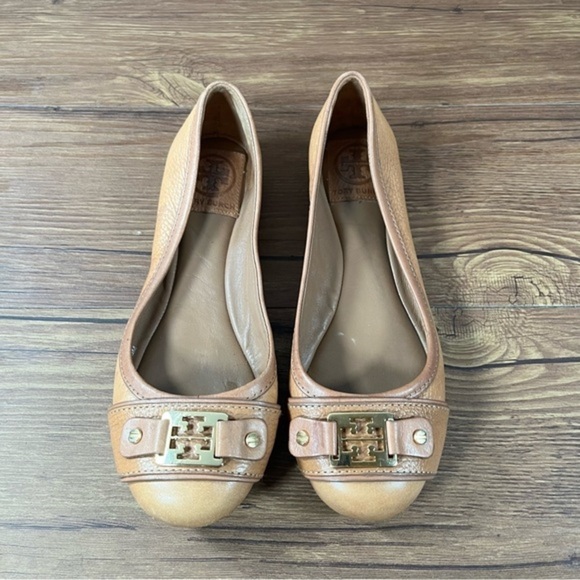Tory Burch Ambrose Brown Leather Slip-On Logo Flats Women’s Size 6 - Picture 1 of 10
